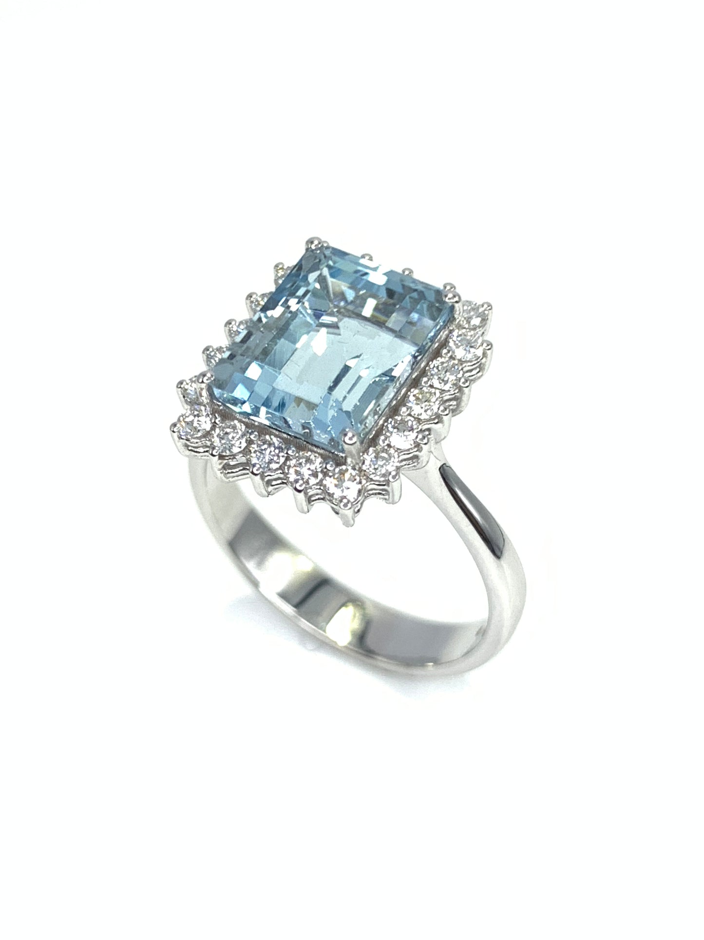White gold and diamond ring