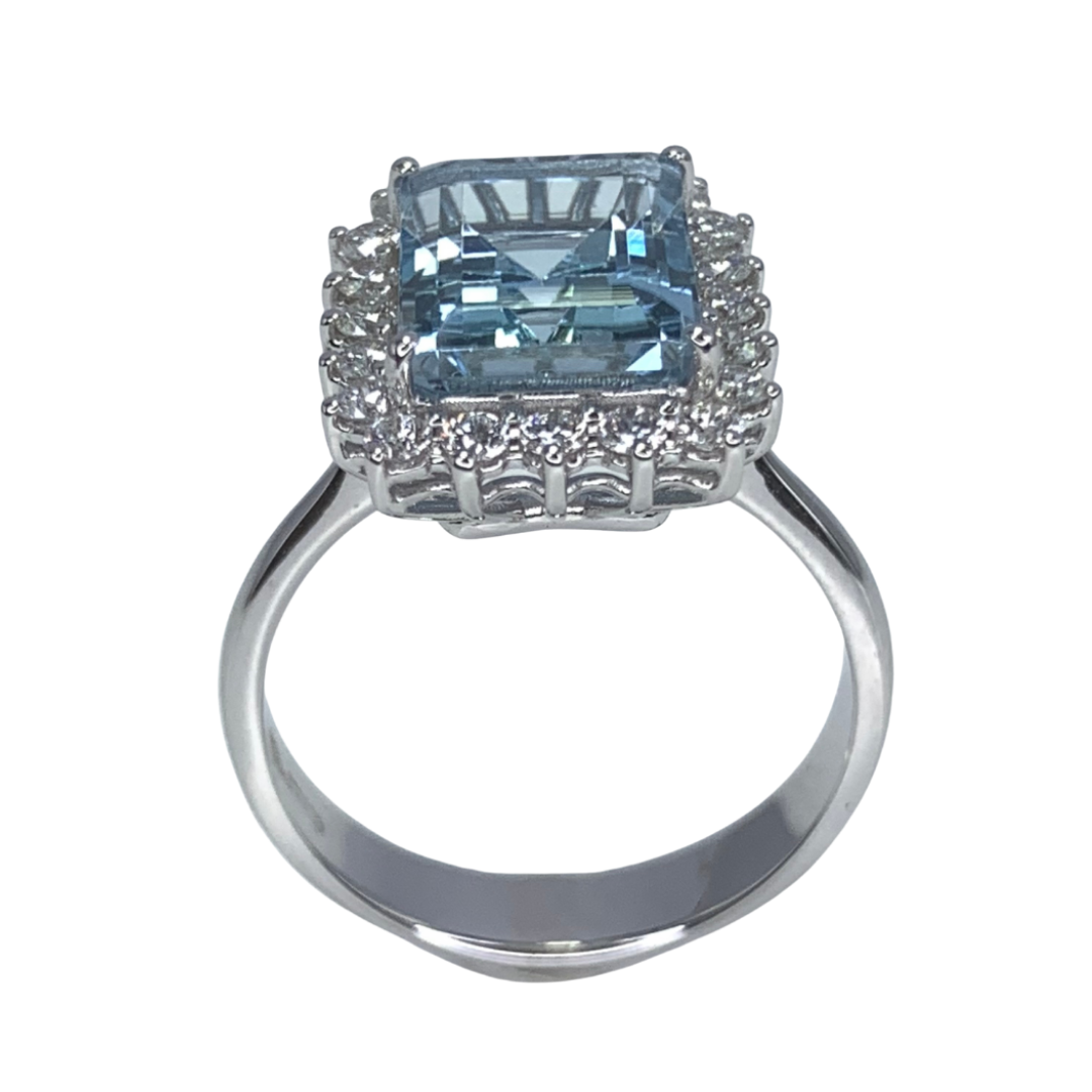 White gold and diamond ring