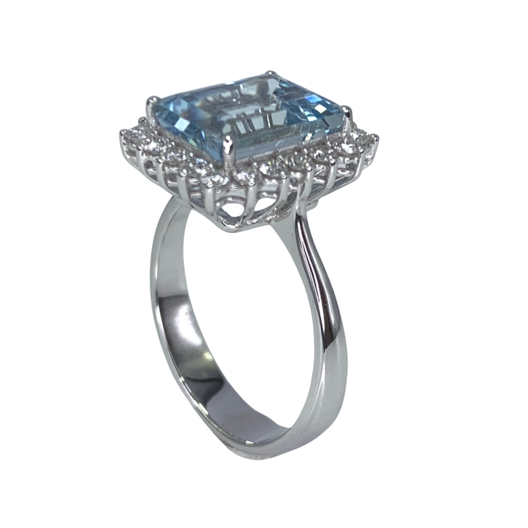 White gold and diamond ring