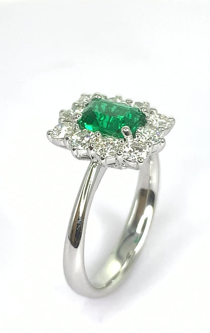 Anello diamanti e smeraldo ottagonale